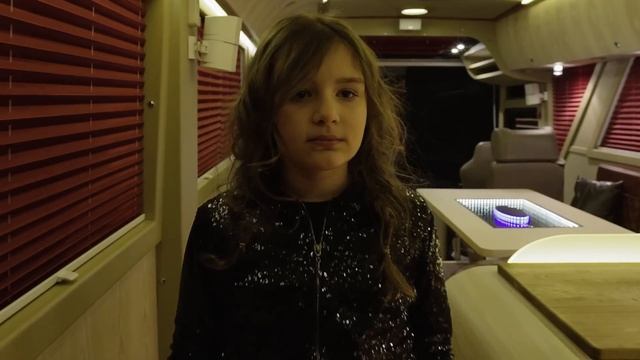 SUPER LUX CARAVAN - BUS RV / Second Part смотреть онлайн