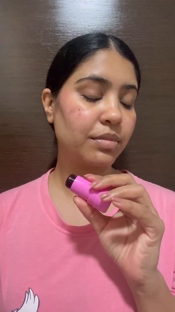 Tried Viral Milk Makeup Jelly Tint #milkmaneup #jellytint #shorts смотреть онлайн