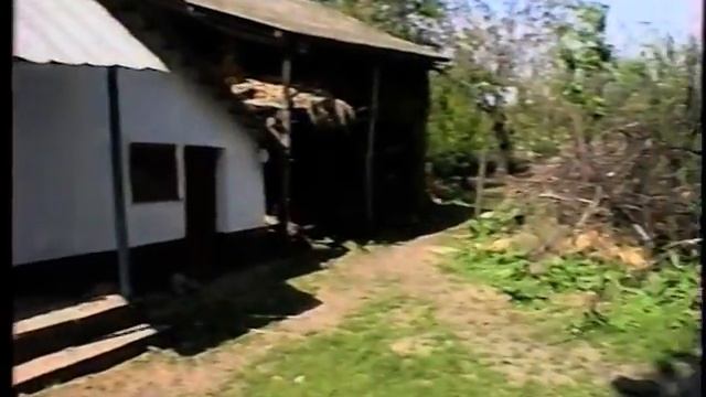 Moldova Штубияны Возле дома смотреть онлайн