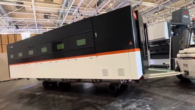 XT LASER & Global Exhibitions#Германия EMO 18-23 сентября, зал 13-C35Подготовка..... смотреть онлайн