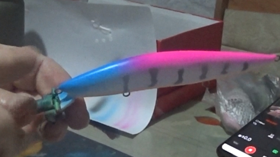 Разводим краску для покраски воблеров. смотреть онлайн