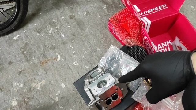 (παρουσίαση κεφαλή 4ν γεμάτη Hispeed )honda Innova 125 Iracing Greece Athens.