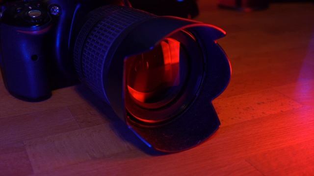 Nikkor/Nikon 18-55mm Und 18-105mm Objektiv Im Vergleich