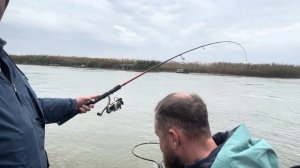 РЫБАЛКА В АСТРАХАНИ. На лодке "Тактика 550 боурайдер".