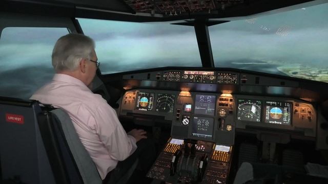 EDDH-EDXW (NDB 14) with Windshear-Thunderstorms and Crosswind смотреть онлайн