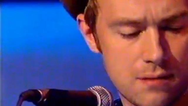 Blur - Good Song (TOTP 2003) смотреть онлайн