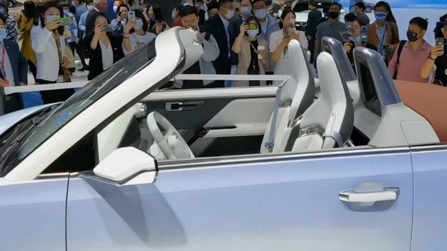 2022 WULING HONGGUANG MINI EV Cabrio Concept (Electric Car) GSEV Debut in China: to See the Interio смотреть онлайн
