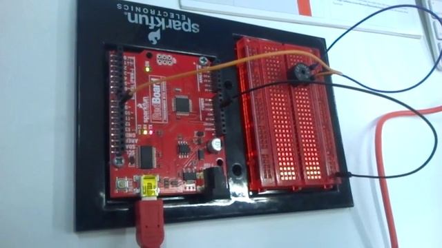 Lab 1 to 4: Circuit 11 - Piezo Buzzer смотреть онлайн