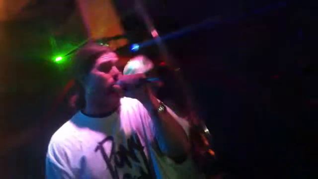 Pony Boy & Dagda - Jump Around (Bed Bugs Remix) live in Pontiac, MI 06/15/13 смотреть онлайн