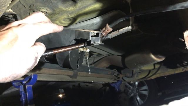 MK3 Golf/Jetta fuel filter change + maintenance bits смотреть онлайн