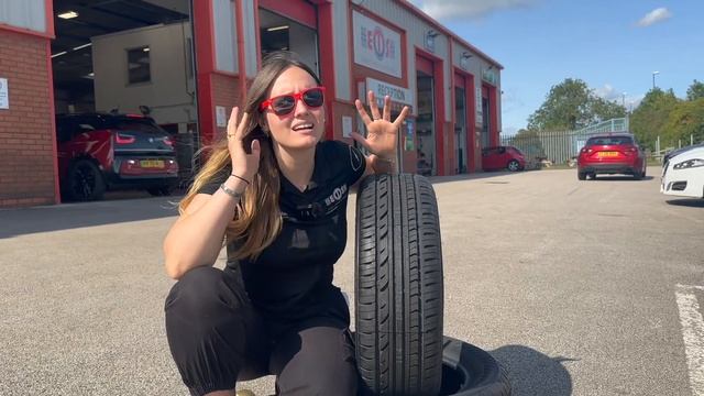 Our Top 3 FAVOURITE Features Of The Radar Riveria Pro 2 | Budget Friendly Touring Tyre смотреть онлайн