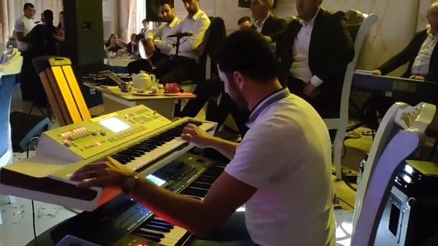 ELNUR QUBADLI SİNTEZ - SOLO İFALAR смотреть онлайн