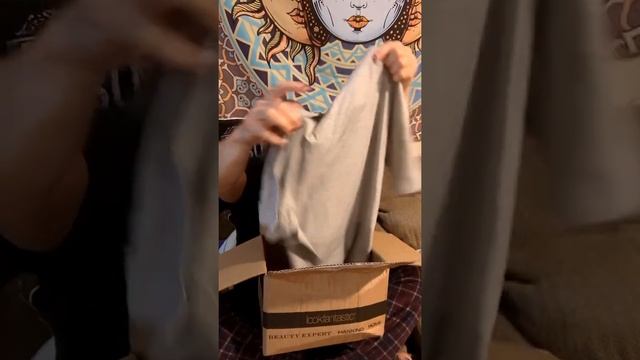 Zavvi unboxing with a special appearance from Jack Torrance! смотреть онлайн