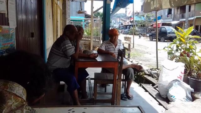 On Fly Motion смотреть онлайн