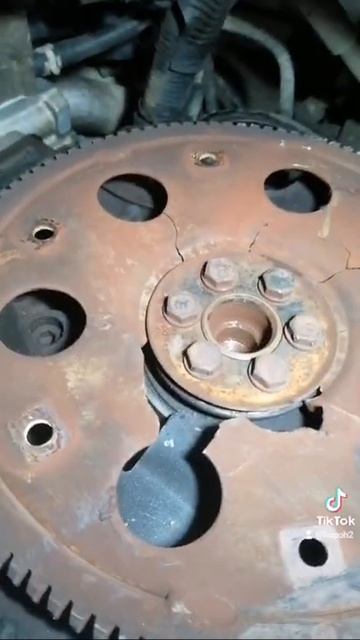 Треск двигателя 5А, 4А,7А.Toyota смотреть онлайн