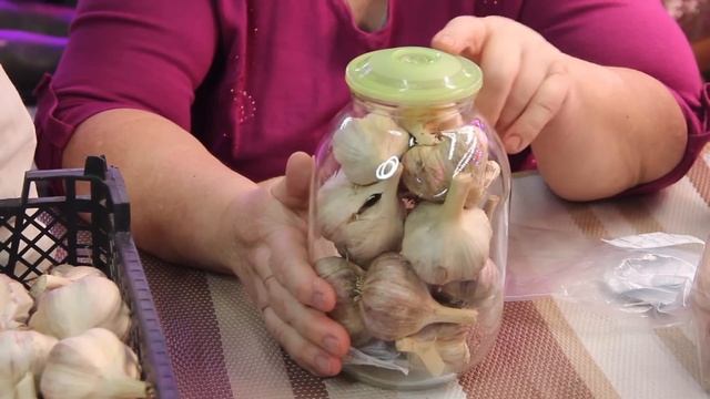 Никогда не храните так чеснок! Весь сгниет. смотреть онлайн