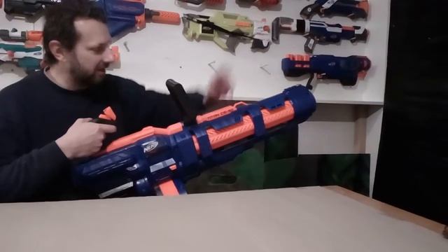 Názor otce na nerf Titan CS 50 смотреть онлайн