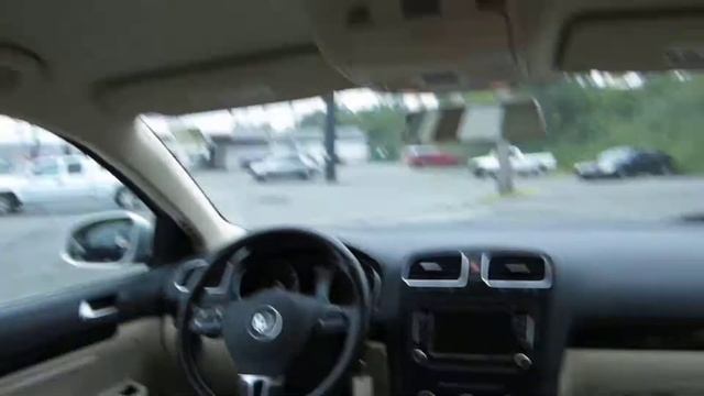 ** ONLY 1-OWNER !! ** 2011 VW JETTA SPORTWAGON 2.5 SE ** FOR SALE !! смотреть онлайн