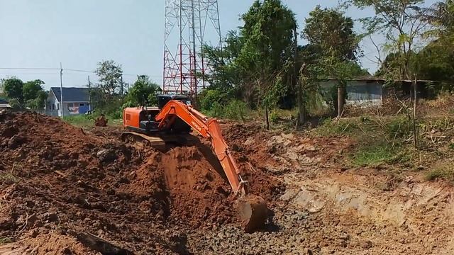 HITACHI ZX130-5Gขับโดยหัวหน้าจร๊ยสายโหดเสี่ยเนตรเจอขี้ตมเต็มๆ смотреть онлайн