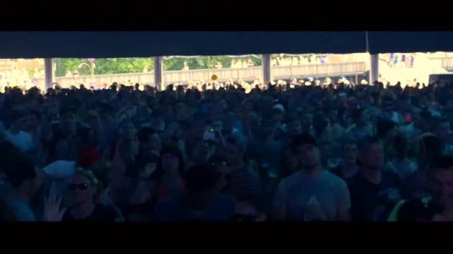 DAVE LAMBERT Tomorrowland 2016 (My House stage by Martin Solveig) смотреть онлайн