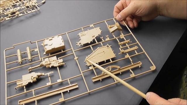 MBK packt aus #034 - 1:35 12,8cm Flak40 & FuMG39D (Amusing Hobby 35A020) смотреть онлайн