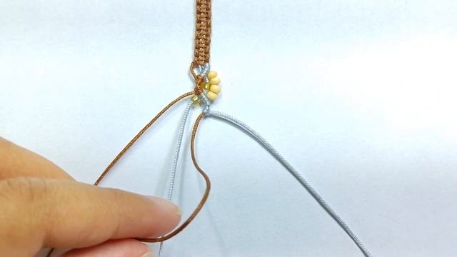 Hermosa pulsera de flores super original Tutorial смотреть онлайн