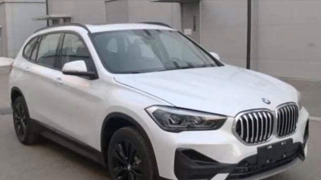 2020 BMW X1 смотреть онлайн