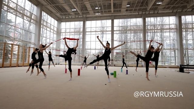 National Junior Group Day-Off смотреть онлайн