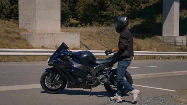 KAWASAKI ZX-10R【4K】 смотреть онлайн