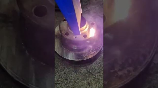 Deutschland Laser Лазерная очистка поверхности метала #анатолийлютый#germany# смотреть онлайн