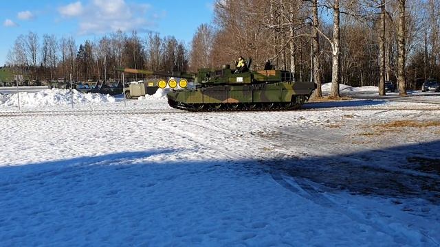 K2 driving i Low position смотреть онлайн