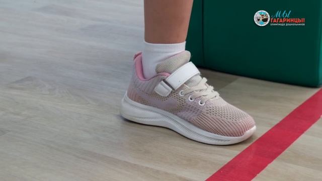 84A60952-6060-4D43-97F8-2C7F38D6943B