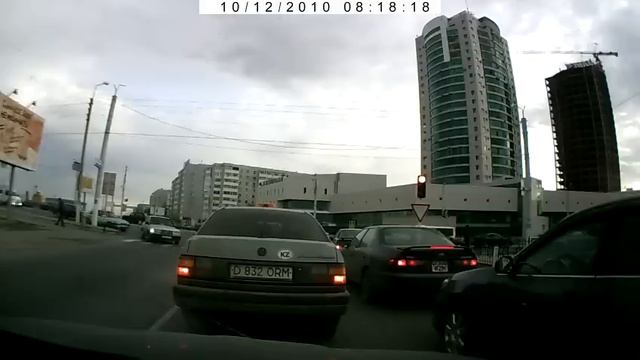 Кто же поворачивал с правого ряда с 12 м-на 121010 смотреть онлайн