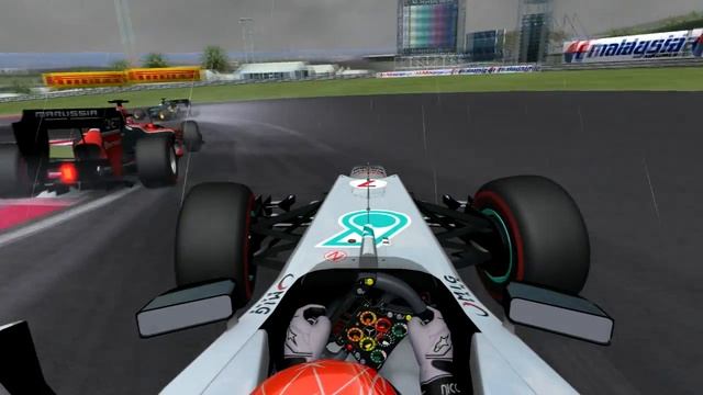 Стартовый прорыв с 14ой на 3ью позиции ГП2 Малайзия (3 лига, F1 2013)