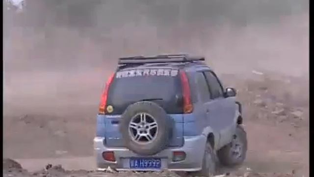 Zotye Nómada en acción. смотреть онлайн