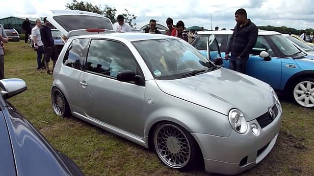 Too Much Bass! VW Lupo смотреть онлайн