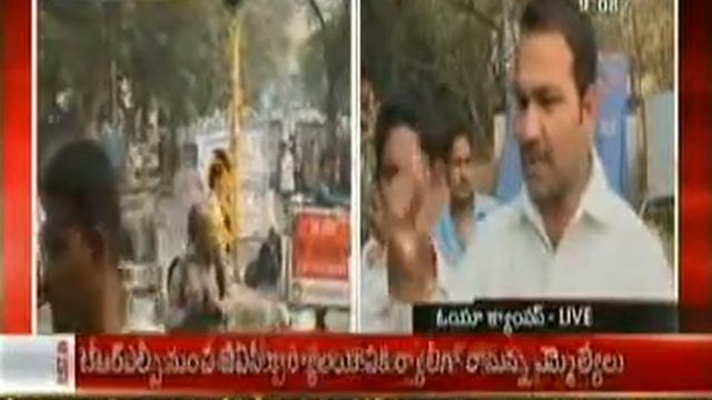 KARATE RAJU OU JAC TELANGANA STUDENT JAC GEN SEC SUMARA DEEKHA PROTESTING AT OU_NTV_27-01-2013.MPG смотреть онлайн