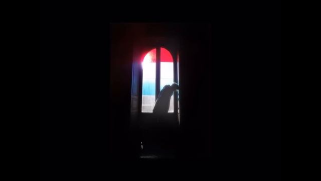Pink Floyd - Atom Heart Mother смотреть онлайн