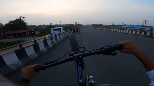 Fat Bike Vs Fat Bike Drag R@ce 🔥|| Who win's this r@ce ? смотреть онлайн