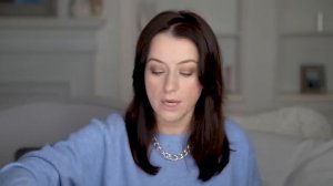 КАК ВЫБРАТЬ ТОНАЛЬНОЕ СРЕДСТВО? \\кому подходит пудра? делает ли крем кожу жирной? подбираем вместе