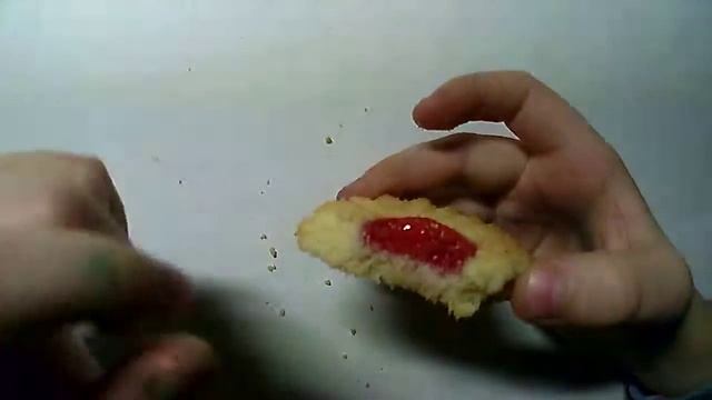 Съемка № 16 - Печенья песочный цветочек и сдобной конвертик смотреть онлайн