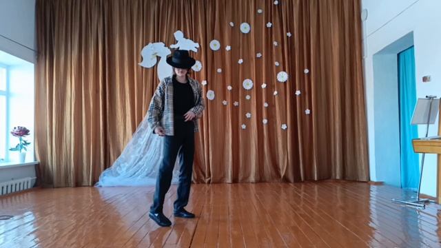 Шикарное выступление под Майкла Джексона смотреть онлайн