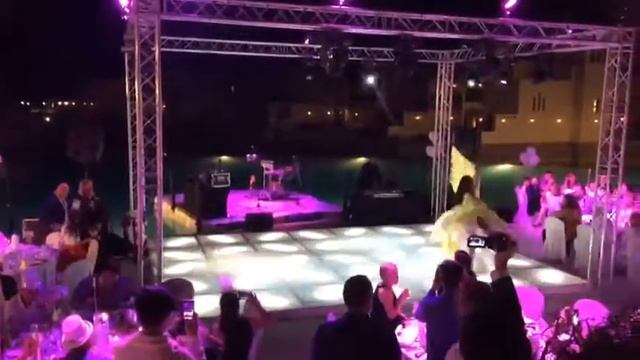 Adriana Fontenelle at The Cove Rotana - NYE Party смотреть онлайн