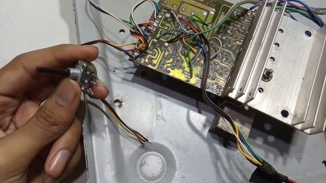 Bass ka connection kaise kare potentiometer me In hindi. secret system смотреть онлайн