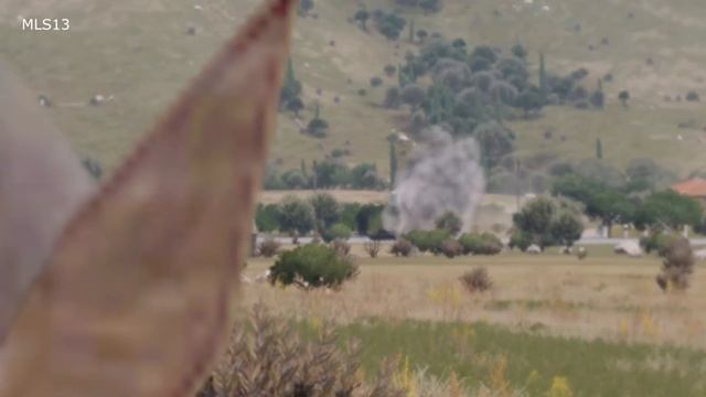 4 Russian T-80 tanks destroyed by Anti-Tank Missile BGM-71 TOW - ARMA 3 смотреть онлайн