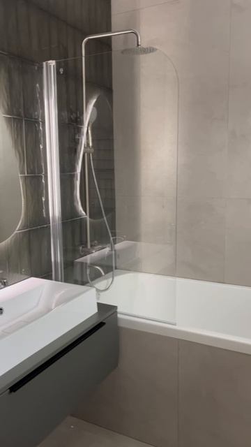 ВАННАЯ В ОДНОМ ИЗ НАШИХ ПРОЕКТОВ | Подробнее в профиле 👇#купитьдом #home #дом #недвижимость смотреть онлайн