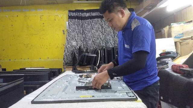 Replacing Crack LED TV