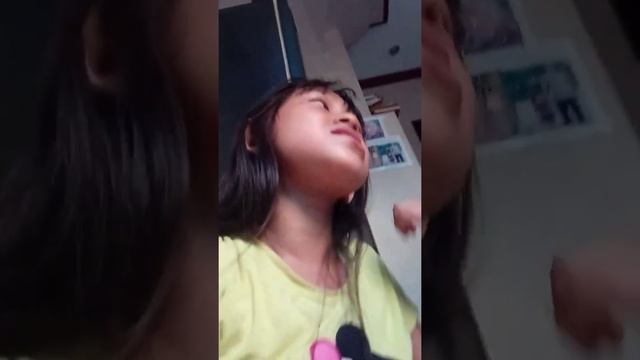 Adek, Kakak, Baik Hati