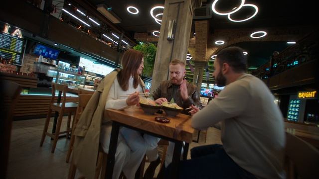 MOD. Евгений Чебатков о своем идеальном доме | MR Group смотреть онлайн