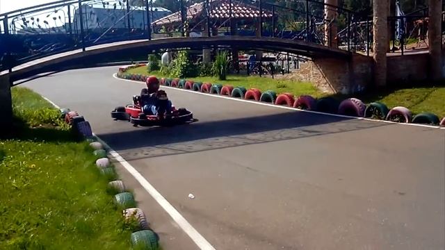 Картинг смотреть онлайн